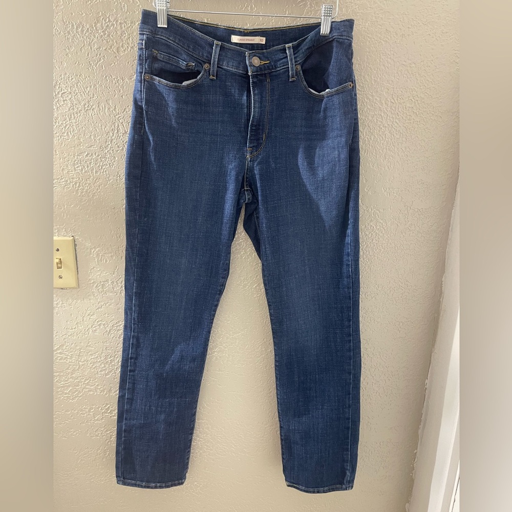 Levi’s Women’s Classic Straight Blue Straight Leg Denim Jeans‎ Size 10
